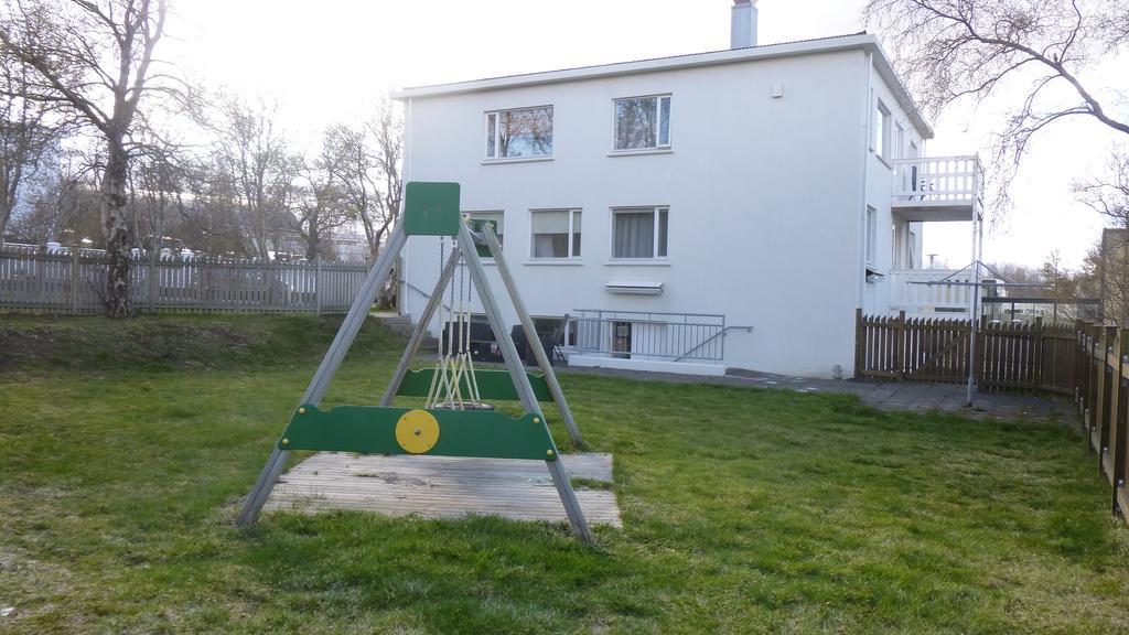 Amma Guesthouse Akureyri Luaran gambar